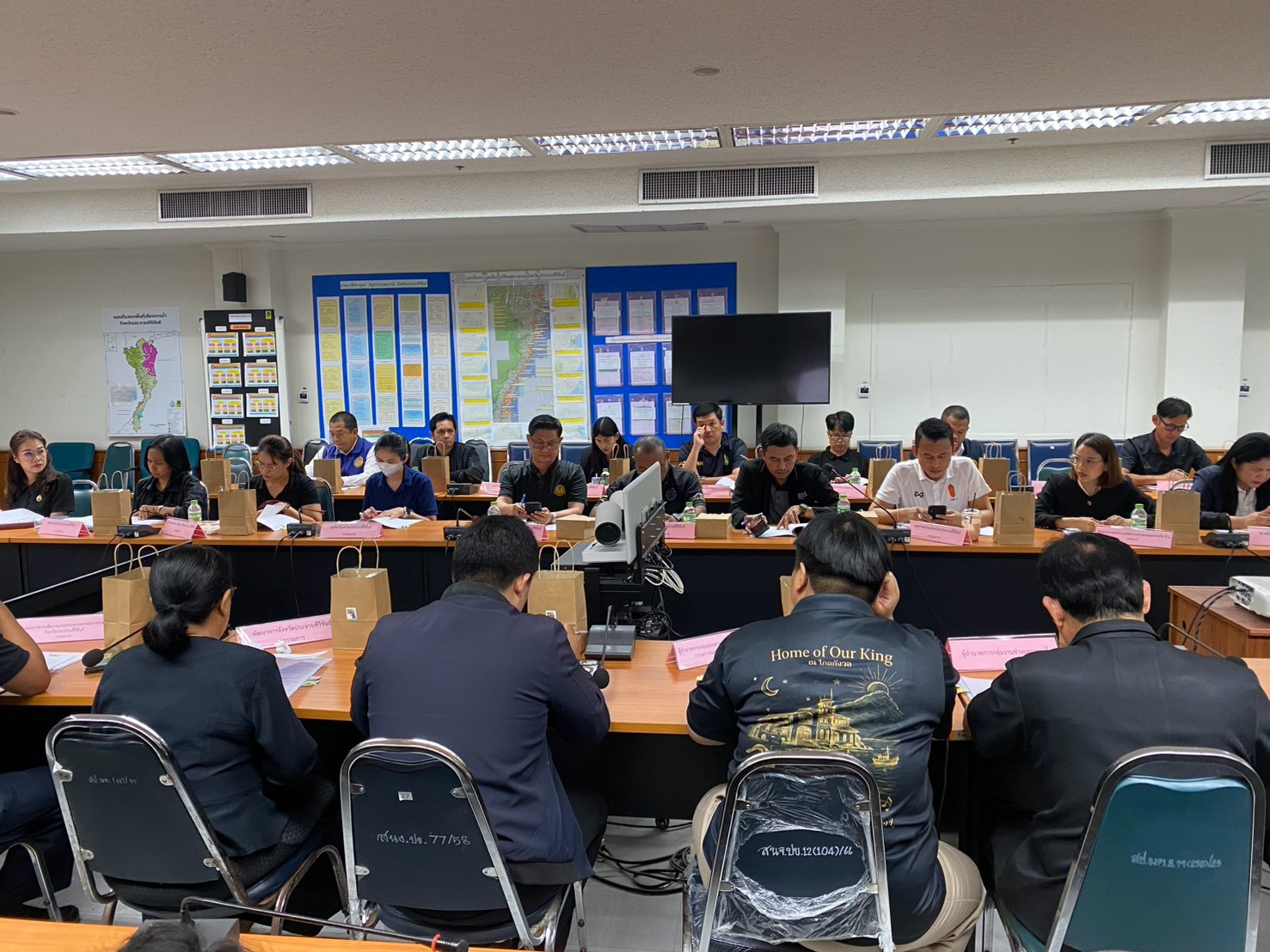title - ส.ป.ก.ประจวบคีรีขันธ์ ได้ดำเนินการจัดการประชุมคณะกรรมการปฏิรูปที่ดินจังหวัดประจวบคีรีขันธ์ (คปจ.ประจวบคีรีขันธ์) ครั้งที่ 1/2569 ณ ห้องประชุมสิงขร ชั้น 3  ศาลากลางจังหวัดประจวบคีรีขันธ์